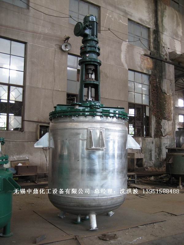 濃硝酸儲(chǔ)罐、鋁儲(chǔ)罐、濃硝酸高位槽、鋁高位槽、濃硝酸計(jì)量罐 